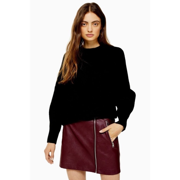 Topshop Sweaters - TopShop CrewNeck Knitted Sweater Black Size 6